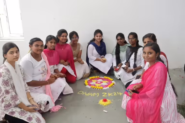 The Shakthi Women's Cell @ Mrcas, In Collaboration With The Department Of Commerce, Orchestrated A Vibrant Onam Celebration At Mrcas, Infusing The Campus With Festive Energy And Cultural Richness. The Event